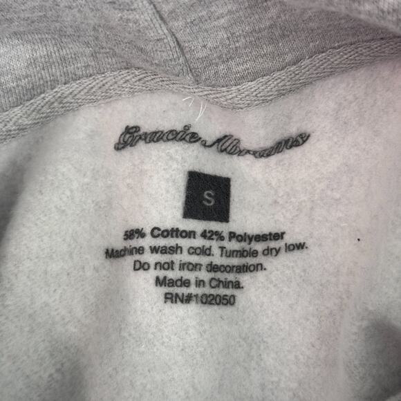 Gracie Abrams Hoodie Small The Secret Of Us Tour Concert Merch Red Star Soft - Picture 3 of 9